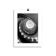 Load image into Gallery viewer, Oval staircase
